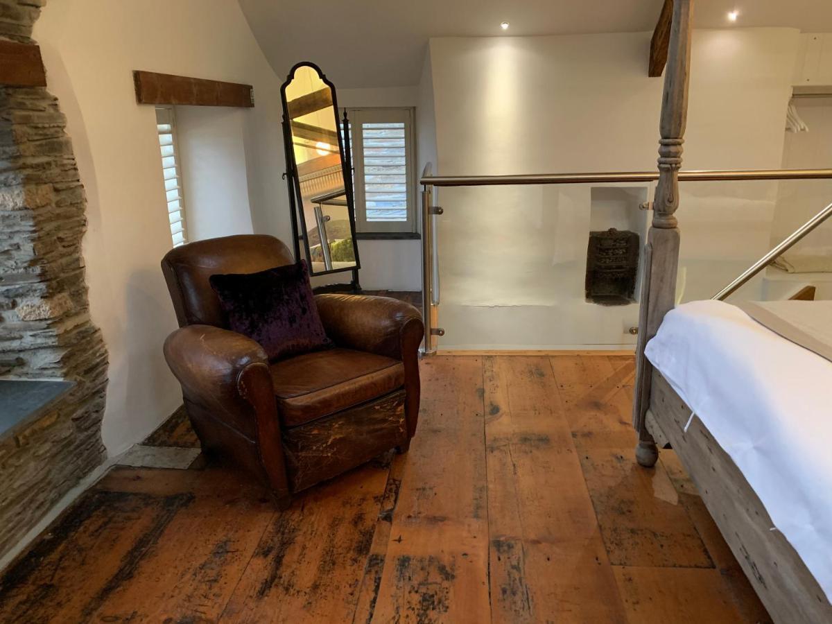 The Padstow Cottage With Breakfast At Rick Stein'S Seafood Restaurant ภายนอก รูปภาพ